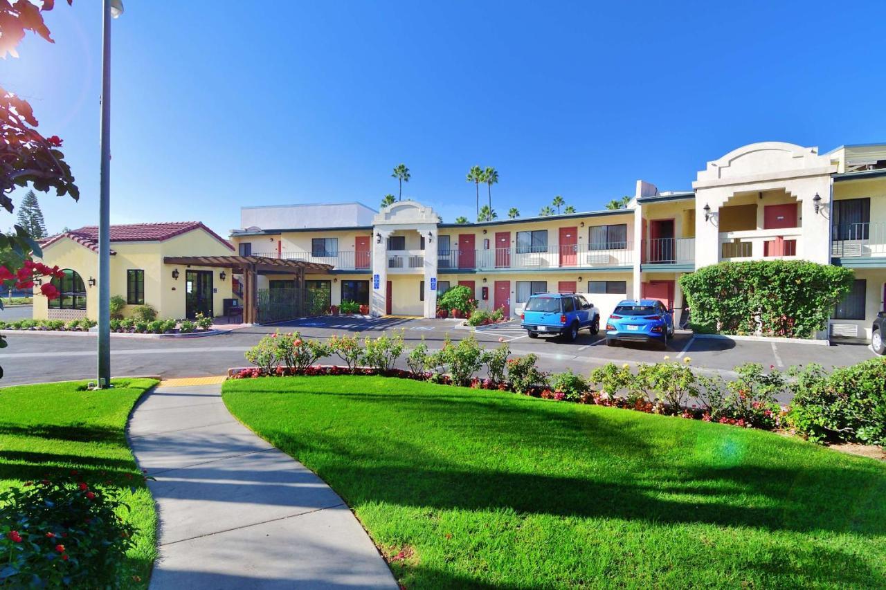 Lamplighter Inn & Suites At Sdsu San Diego Kültér fotó